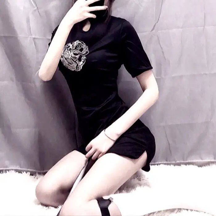 霹雳九皇座